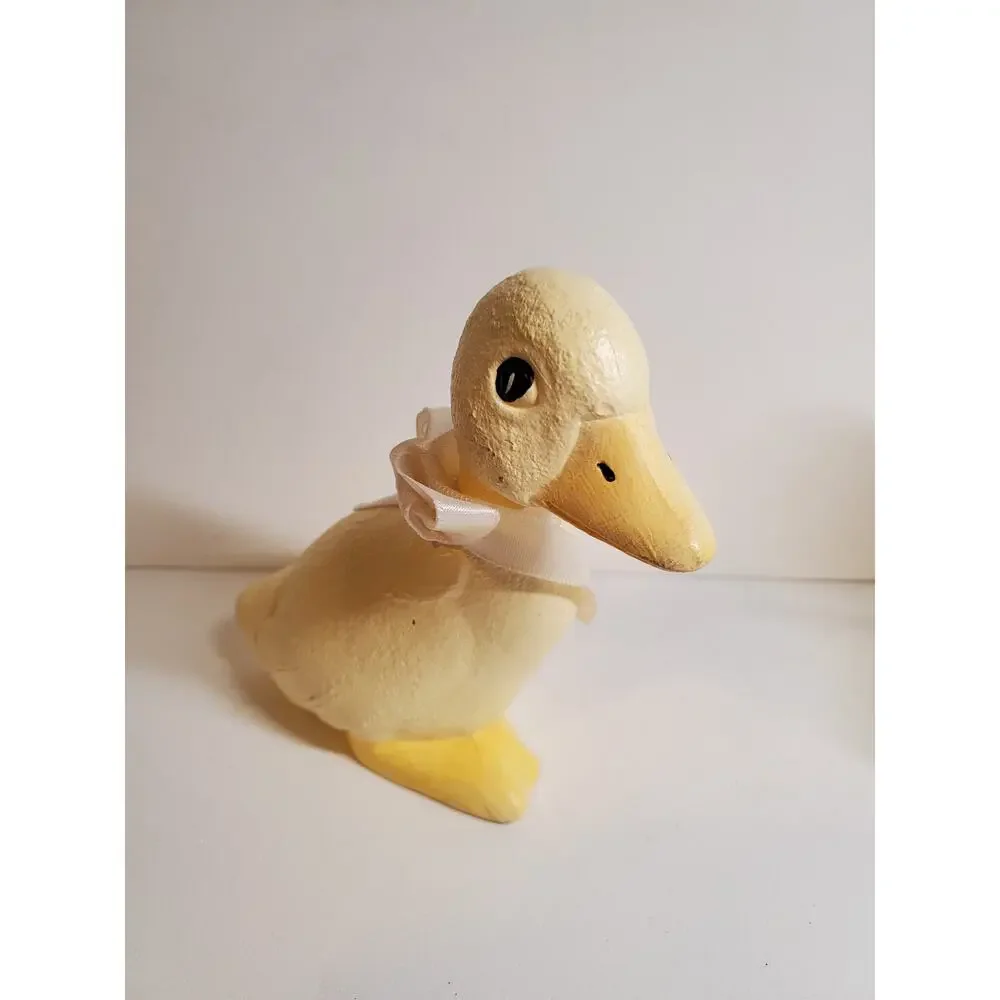 Ceramic Ducklings Figurine - 4
